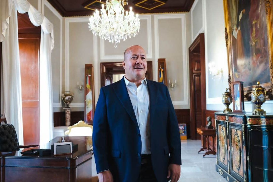 Se Baja Enrique Alfaro de Carrera Presidencial