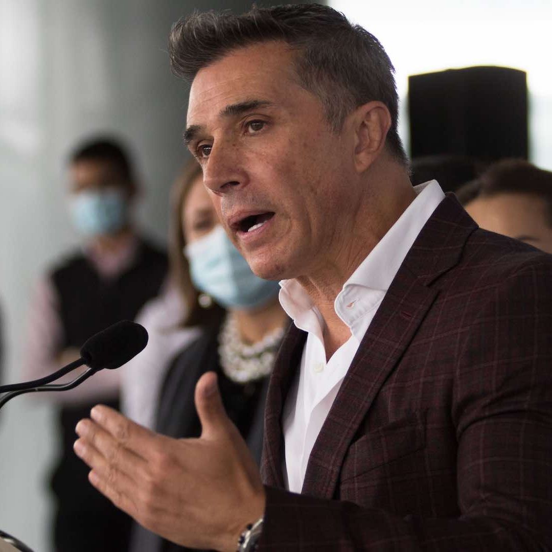 Sergio Mayer es activista y forma parte de diversas organizaciones y asociaciones civiles
