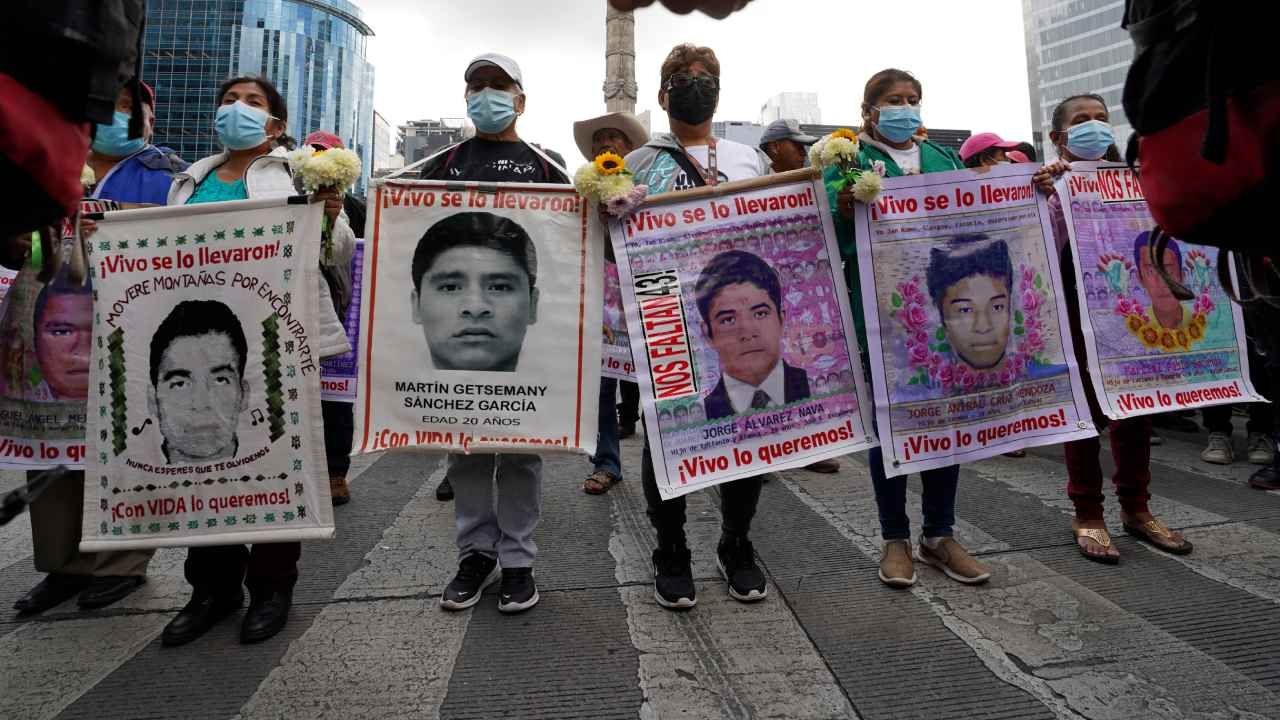 Los 43 jóvenes desaparecieron la noche del 26 al 27 de septiembre de 2014 a las afueras de Iguala