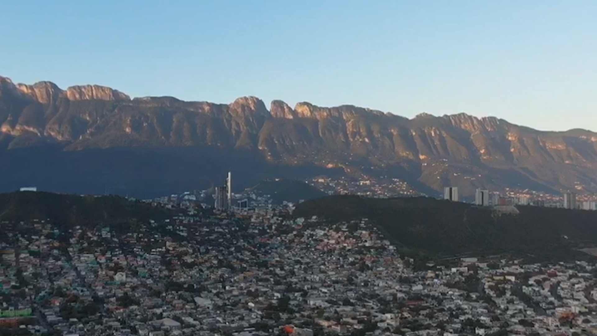 Seguirá calor extremo en Nuevo León; temperaturas alcanzarán los 40 grados