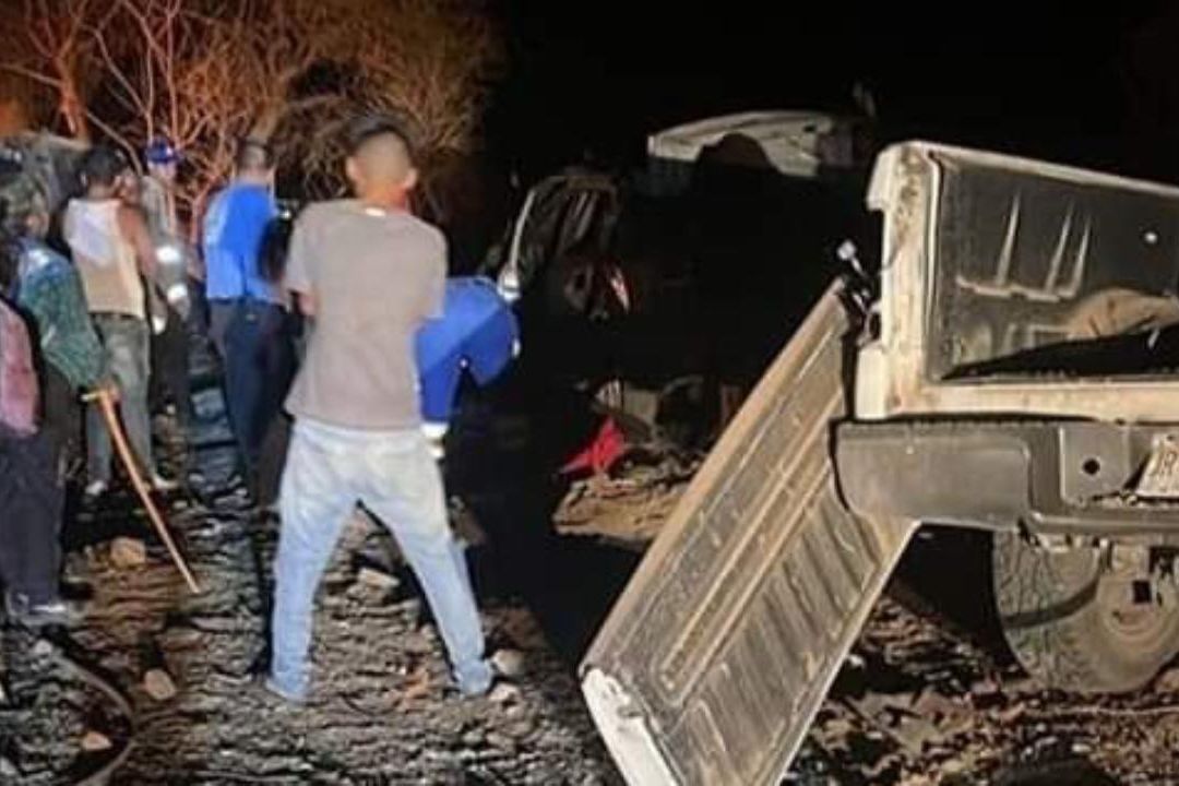 Atacan con Explosivos Camioneta de la Fiscalía de Jalisco; Mueren 3