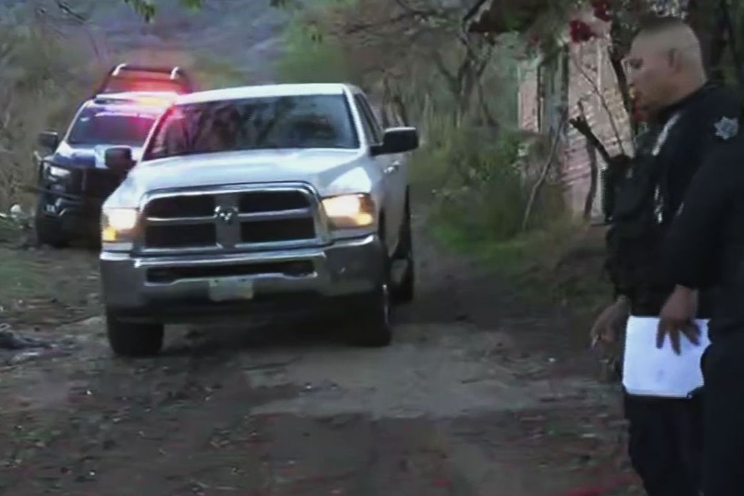 Atacan con explosivos a policias y elementos de la fiscalía en Tlajomulco de Zúñiga