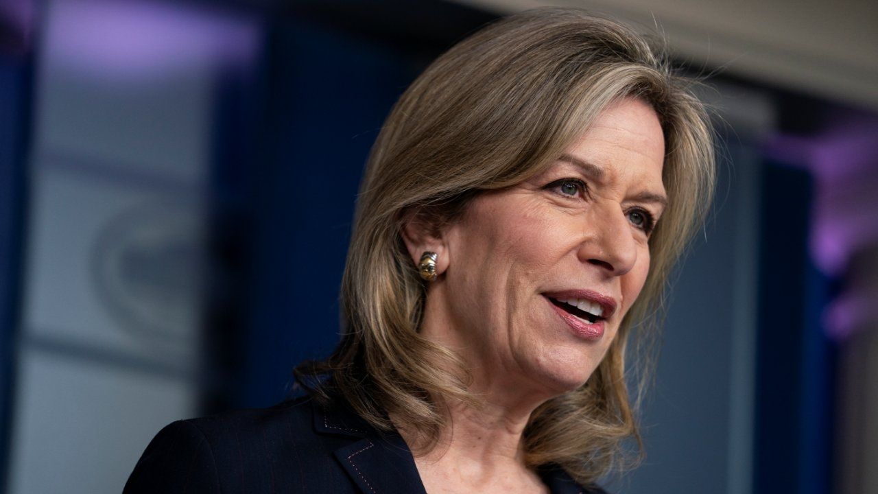 El presidente López Obrador anunció que Elizabeth Sherwood-Randall, asesora de Biden, visitará México para reunirse con el Gobierno de México