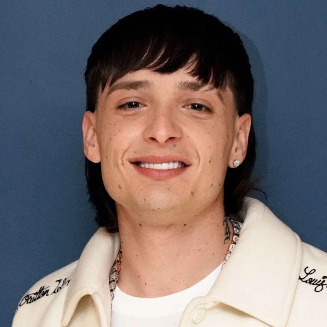 Peso Pluma es el tercer artista más escuchado en Spotify