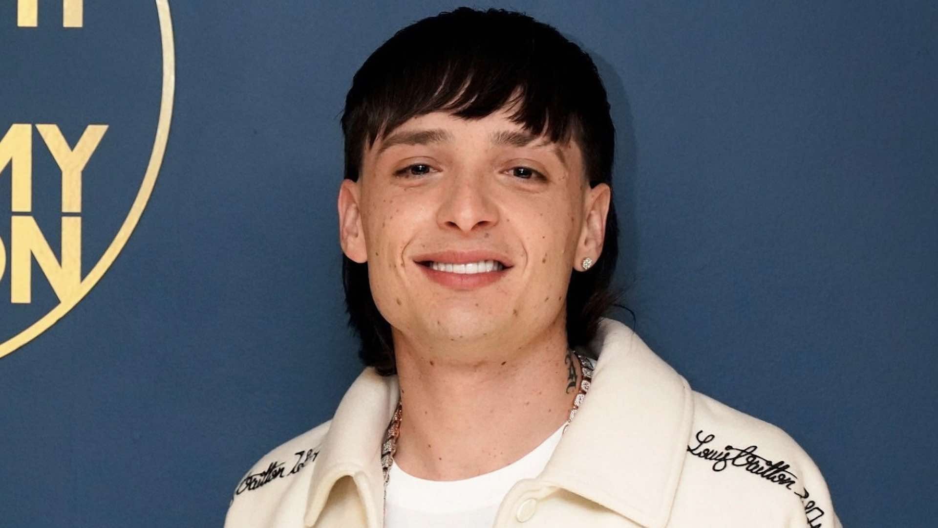 Peso Pluma es el tercer artista más escuchado en Spotify