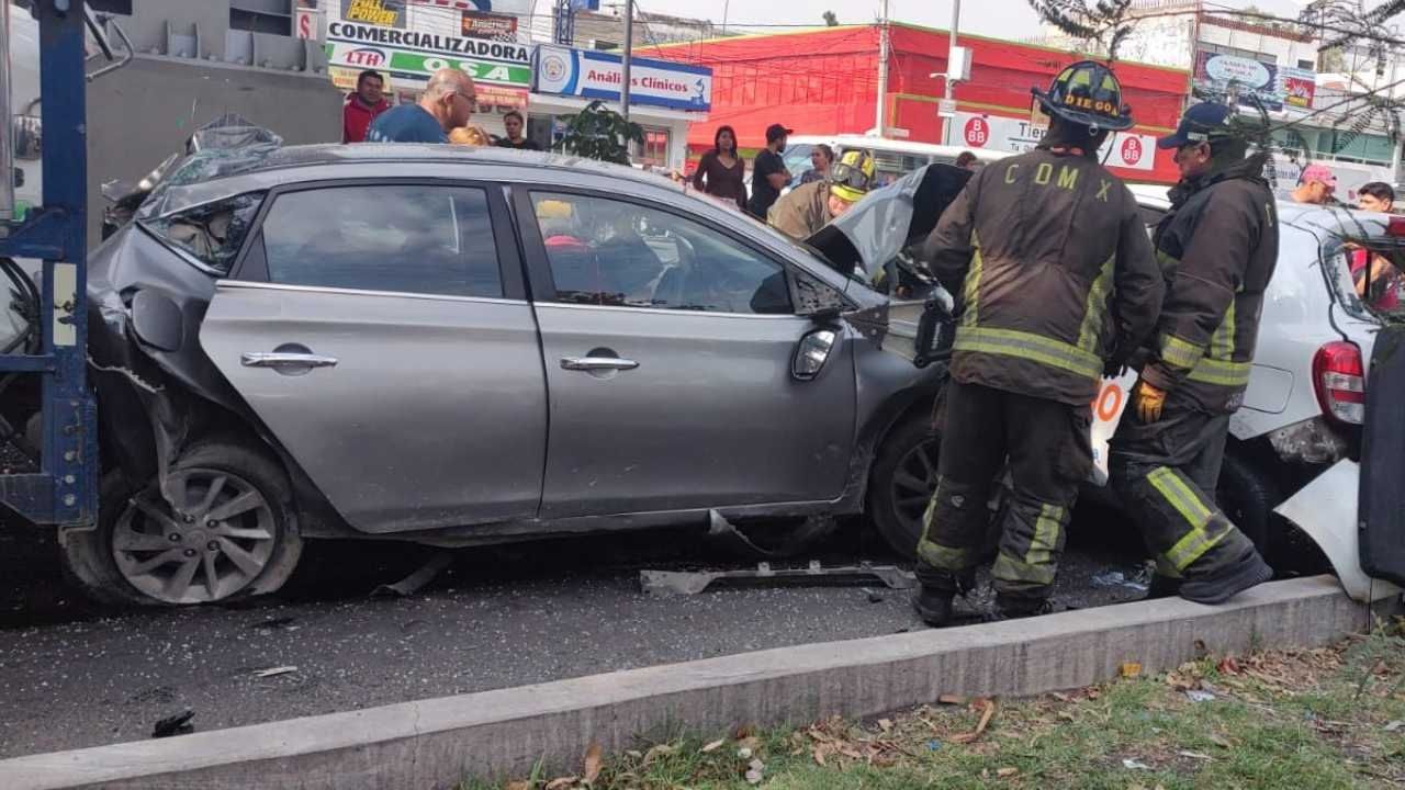 Deja 5 heridos carambola provocada por tráiler en la CDMX