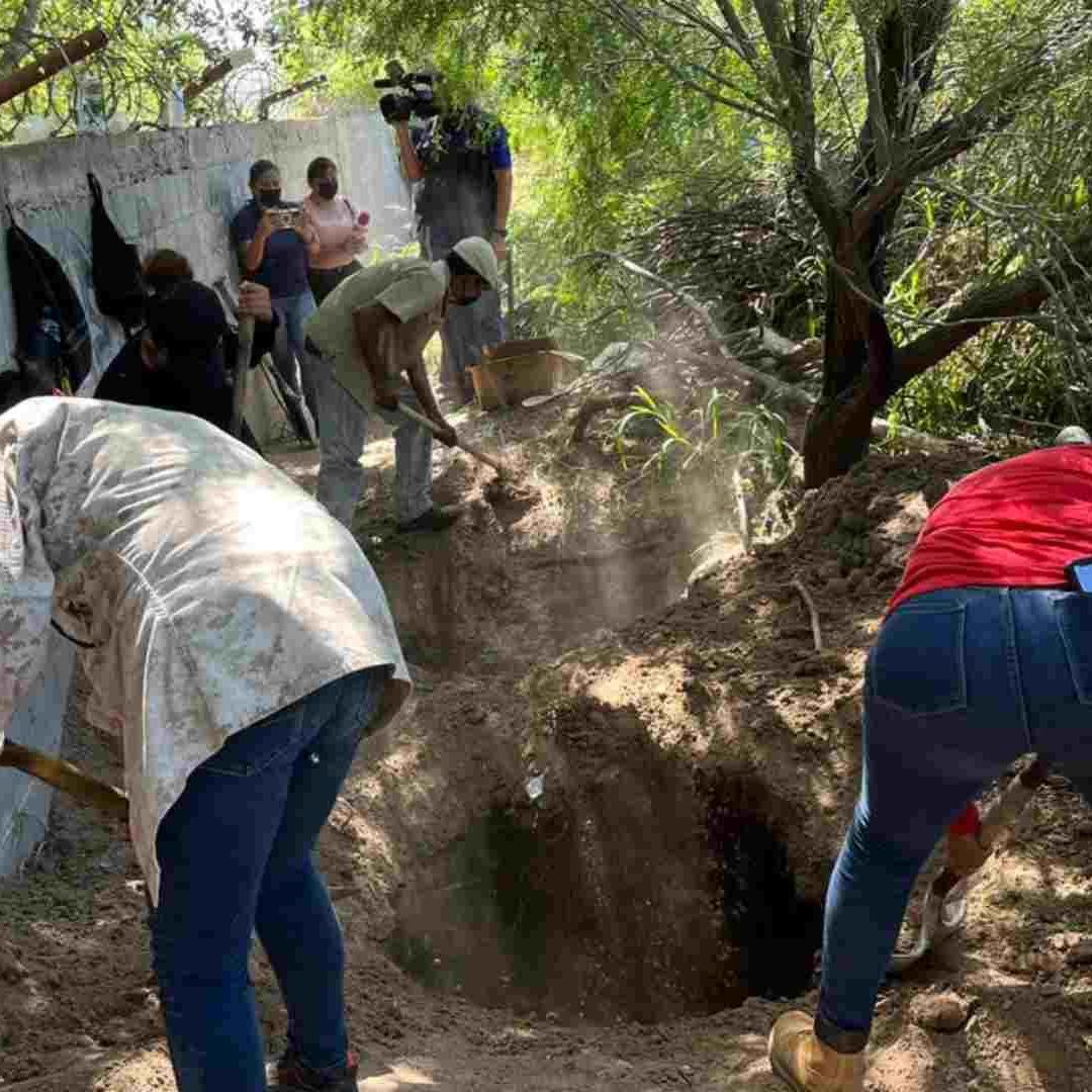 Colectivos hallan varias fosas clandestinas en Tamaulipas