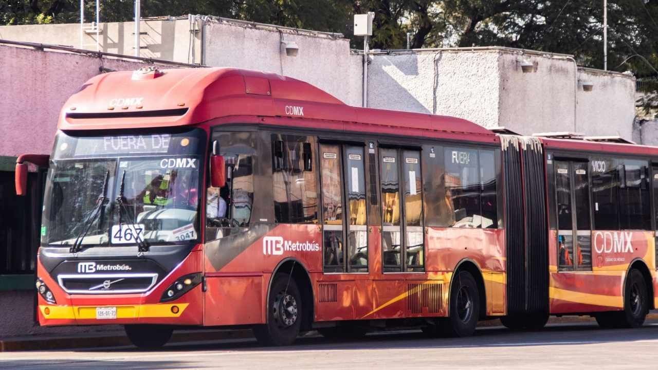 Metrobús anuncia ruta que conecta líneas 2 y 3