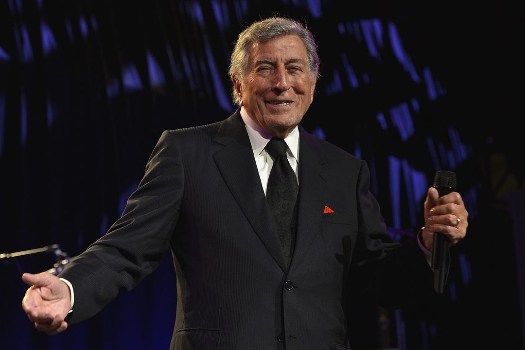 El cantante estadounidense Tony Bennett murió hoy en Nueva York, desde 2016 tenía alzheimer y en 2021 dejó los escenarios