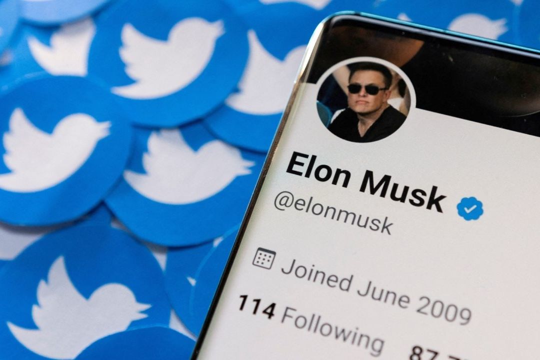 Musk tiene previsto cambiar el logotipo de pájaro de Twitter