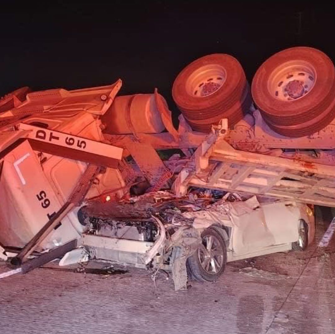 Continúa Cierre en Arco Norte y Tráfico en Autopista México Puebla por Accidente de Tráiler y Auto
