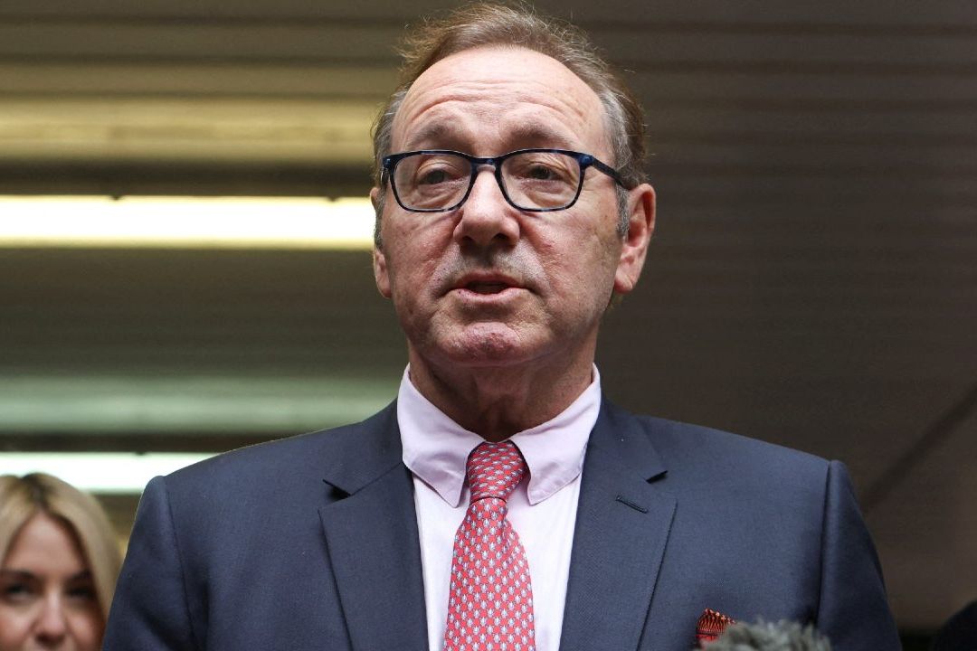 ¿Por Qué Jurado de Londres Declaró Inocente a Kevin Spacey de 9 Delitos Sexuales?