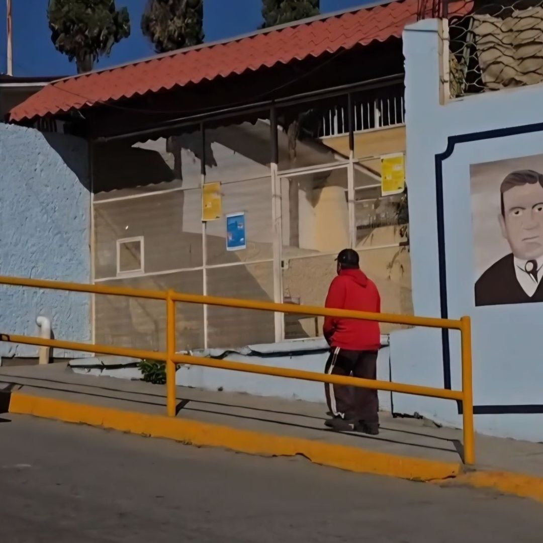 Maestro Muere Frente a Alumnos de Primaria en Pleno Regreso a Clases en Oaxaca