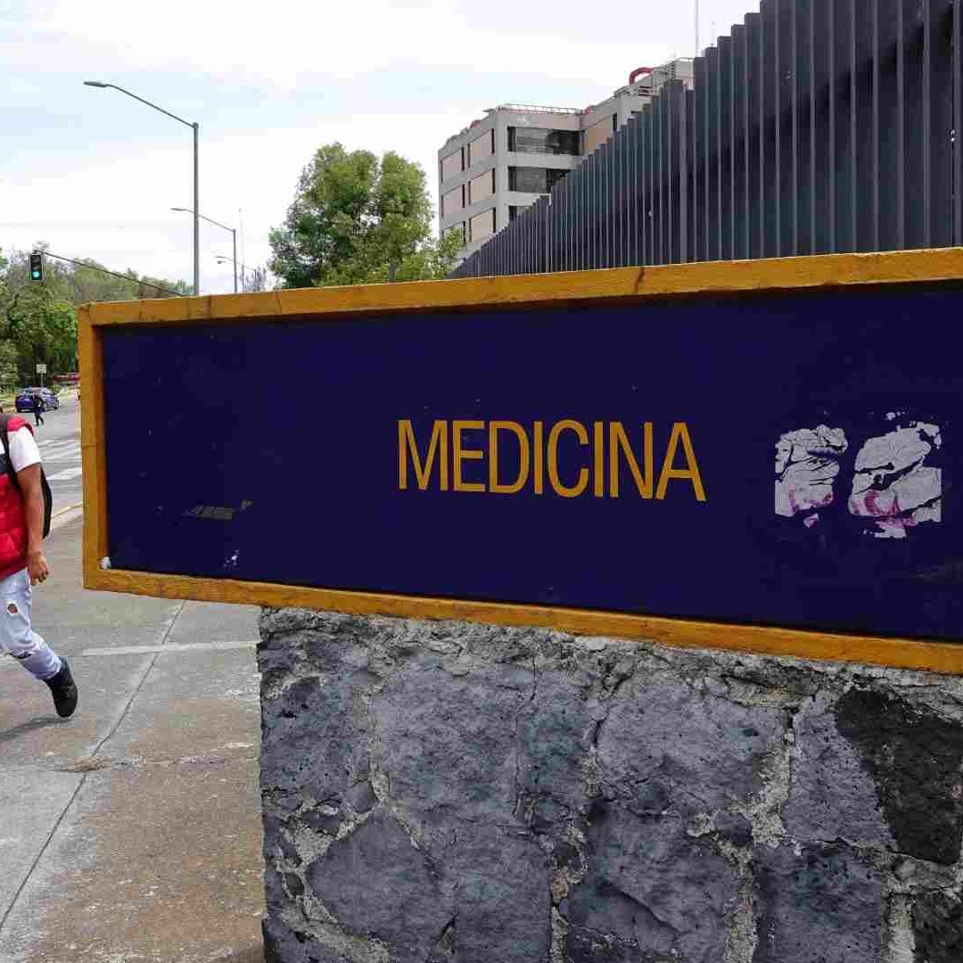 La facultad de Medicina de la UNAM tiene varios accesos y cualquier persona puede entrar a Ciudad Universitaria