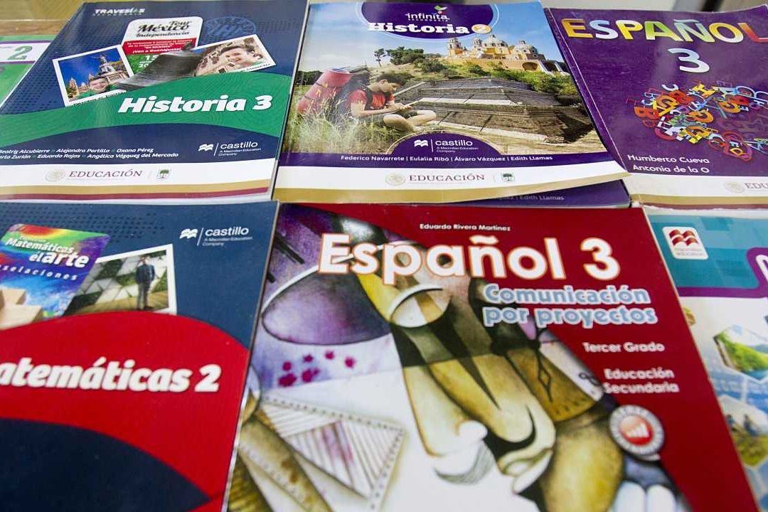AMLO informa que no se retirarán los nuevos libros de texto gratuitos