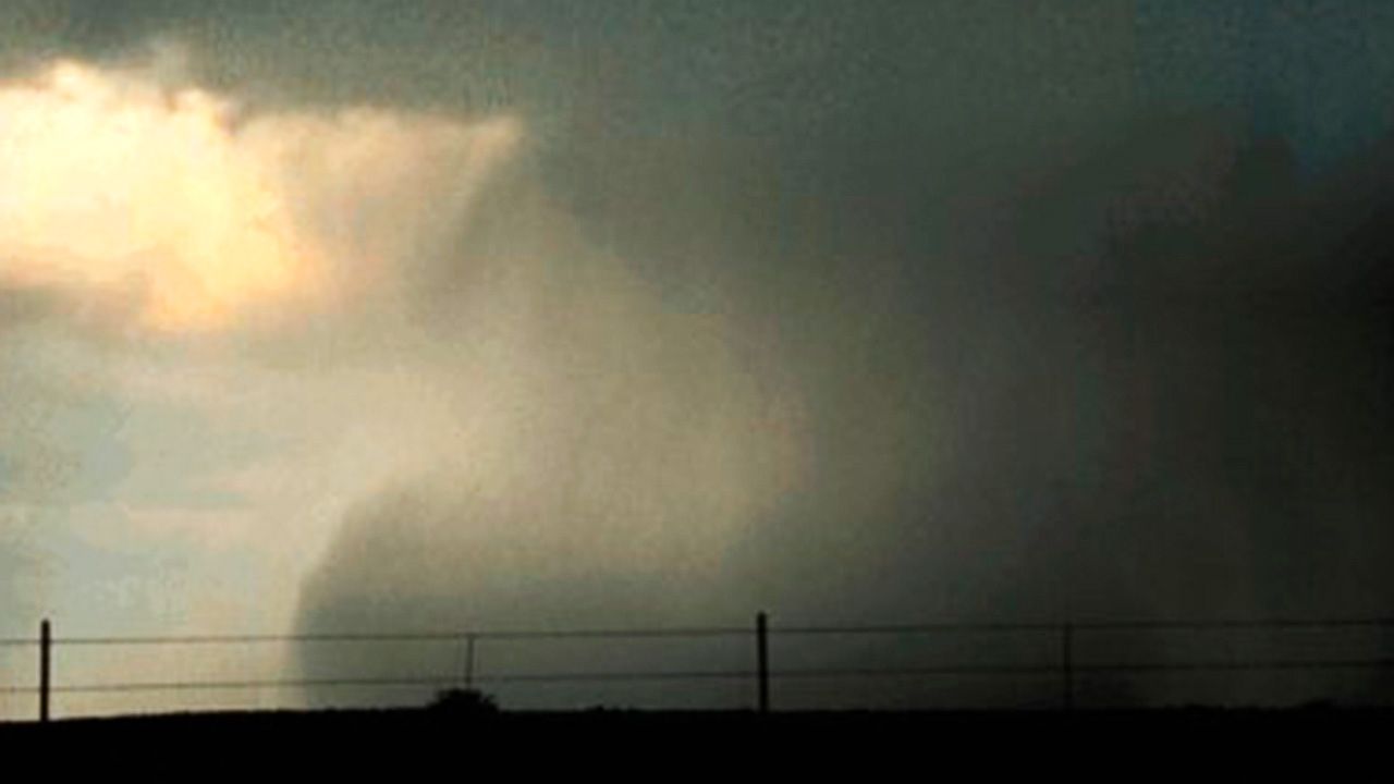 Qué es un microburst como el que afectó a Sonora