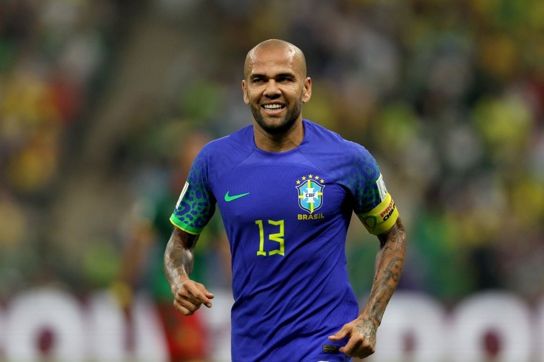 Procesan a Dani Alves por agresión sexual contra una joven en una discoteca de Barcelona