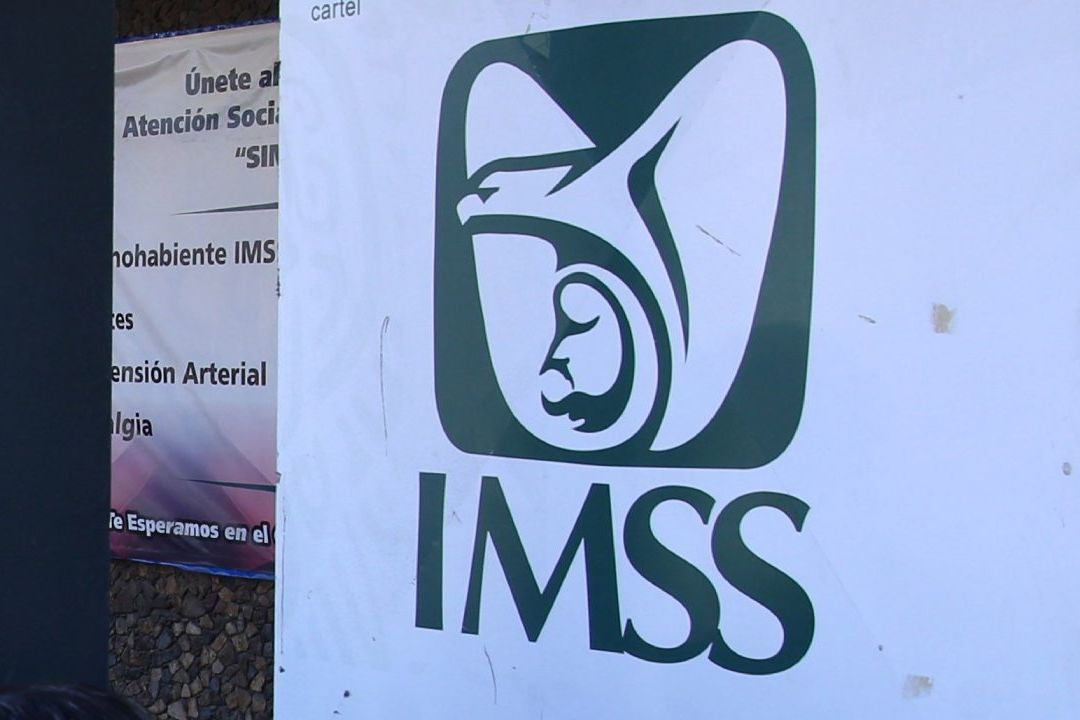 El logo del Instituto Mexicano del Seguro Social (IMSS)