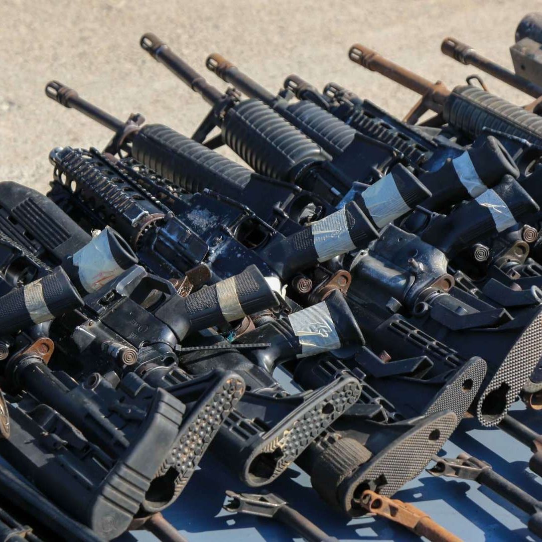 Militares destruyen armas de fuego decomisadas en Guerrero en diciembre 2025. Foto: Cuartoscuro | Archivo