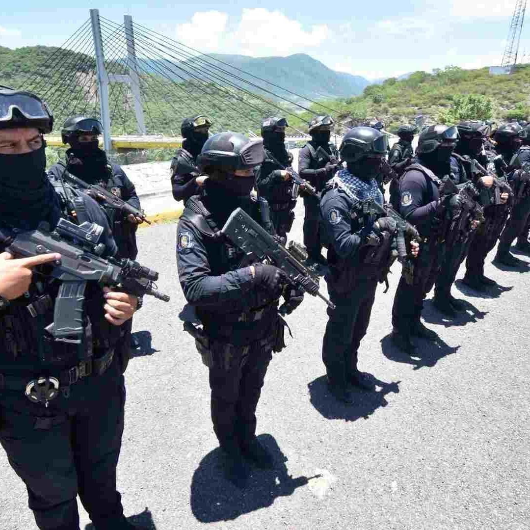Autopista del Sol Refuerzan Seguridad tras Homicidio de Empresario y su Hijo