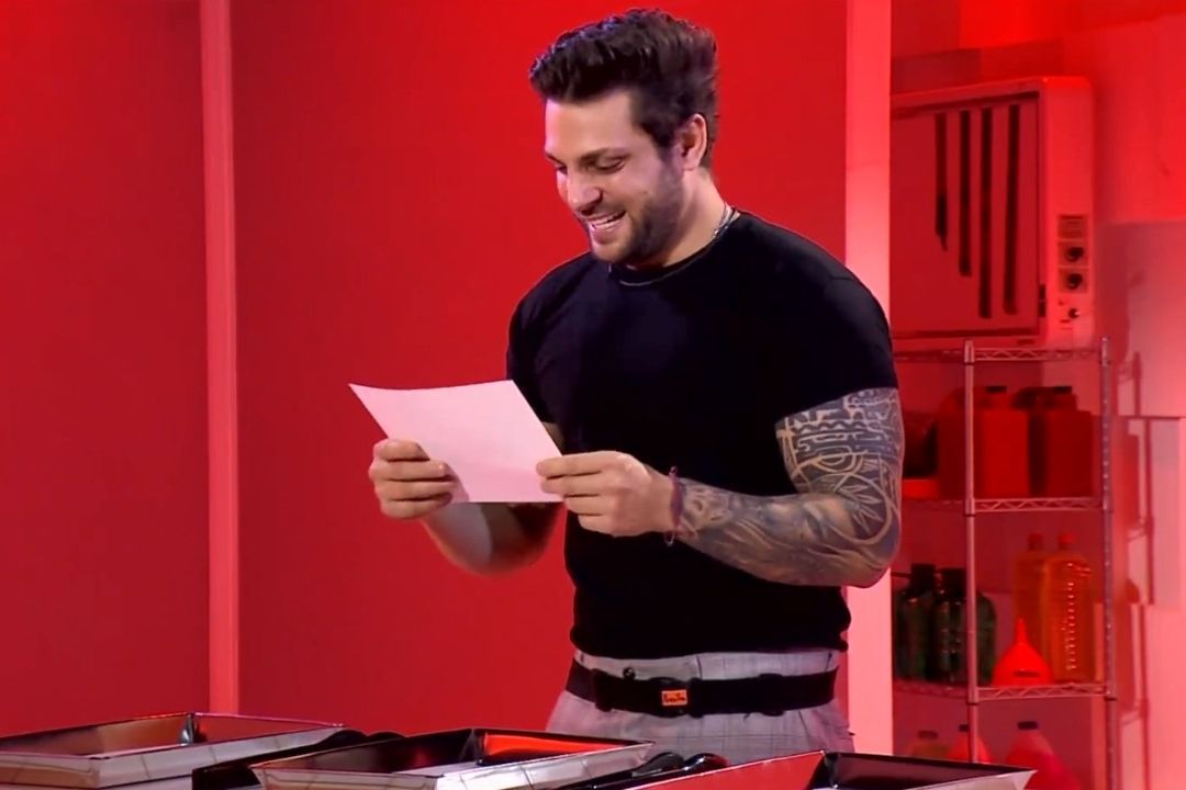 Nicola Viaja en el Tiempo en La Casa de los Famosos