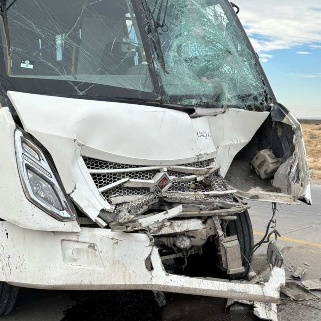 Choque Entre Camiones Deja Estudiantes Lesionados en Ciudad Juárez