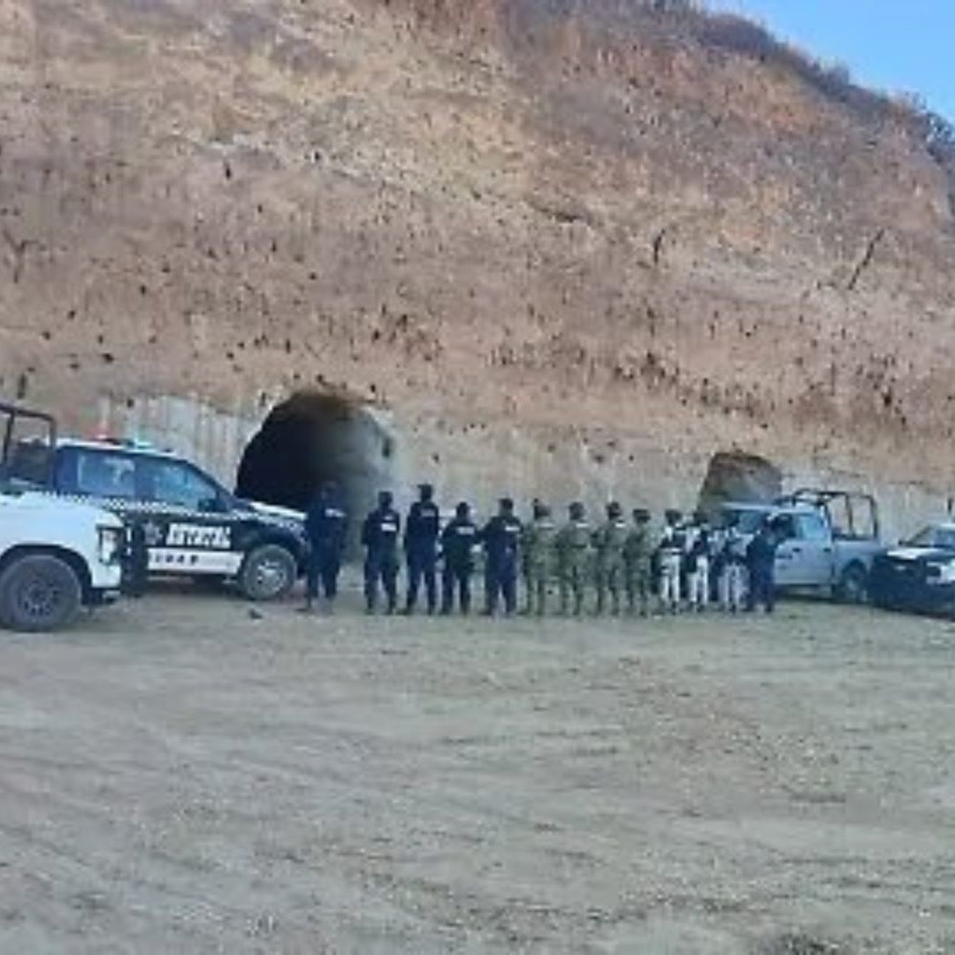 Bodega Escondite de Vehículos Robados en Las Cuevas o Las Minas de Calpulalpan Tlaxcala