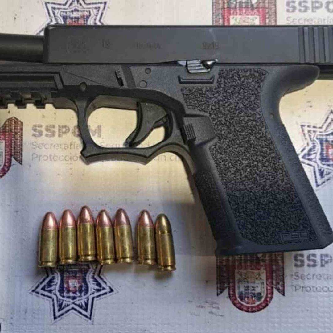 Policía de Tijuana Detiene a Dos Asaltantes de Conductora de Plataforma, Uno de Ellos era Menor