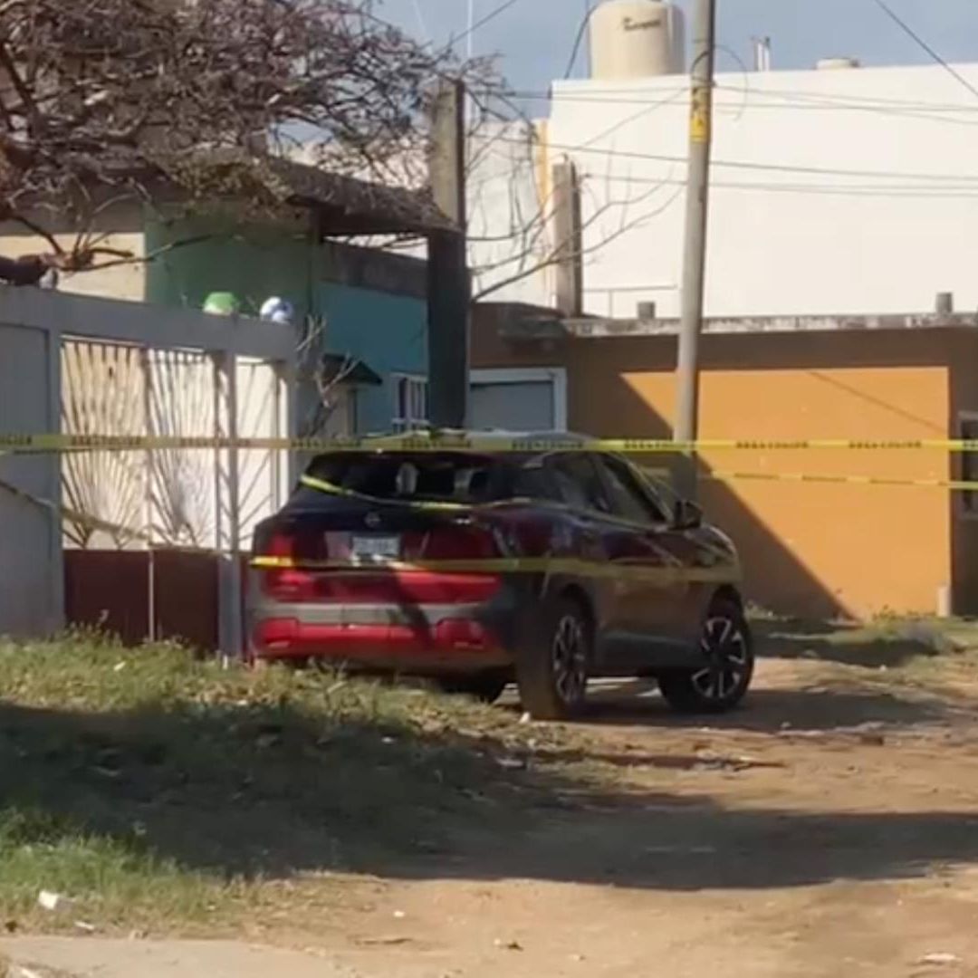 Atacan Vivienda y Auto a Disparos Artefactos Explosivos Fabricación Casera Villa Allende Coatzacoalcos Veracruz