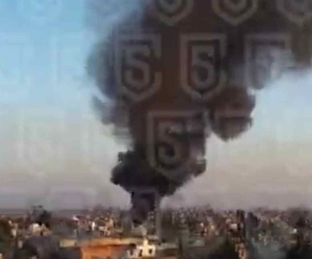 Incendio en recicladora. Foto: Edomex