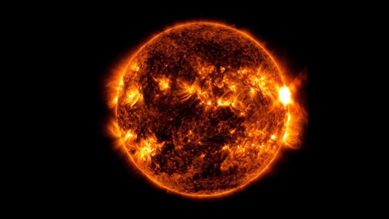 NASA captó en imagen una fuerte erupción solar el sábado pasado
