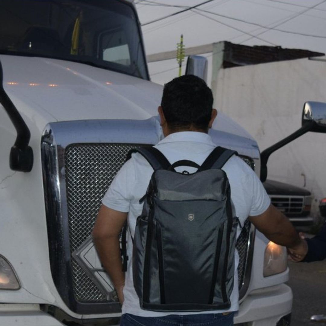 Tractocamión Robado Puebla Recuperado Santa Bárbara Almoloya San Pedro Cholula
