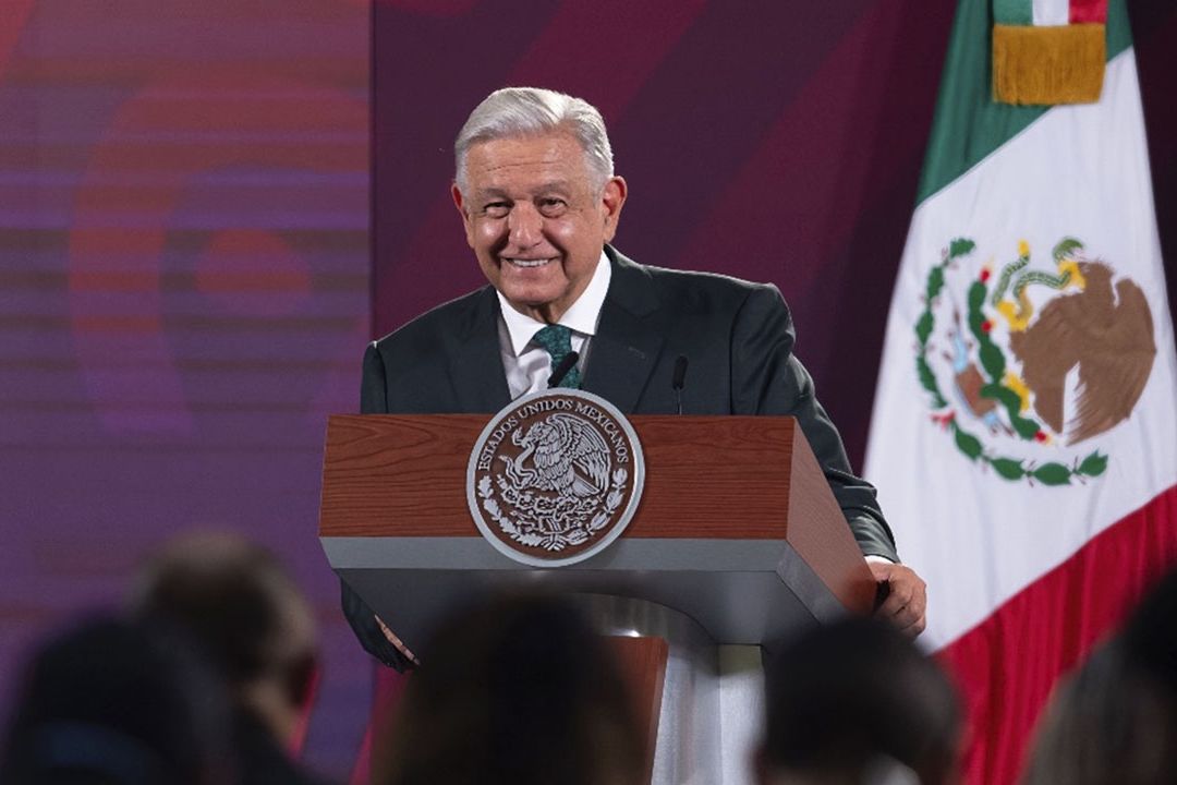 El presidente Andrés Manuel López Obrador presenta su mañanera desde Palacio Nacional