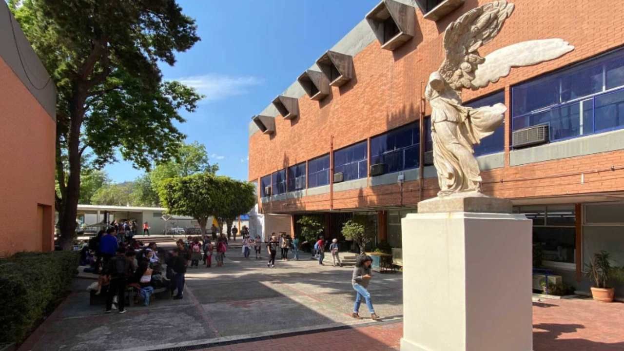 Facultad de Artes y Diseño es Recuperada por la UNAM