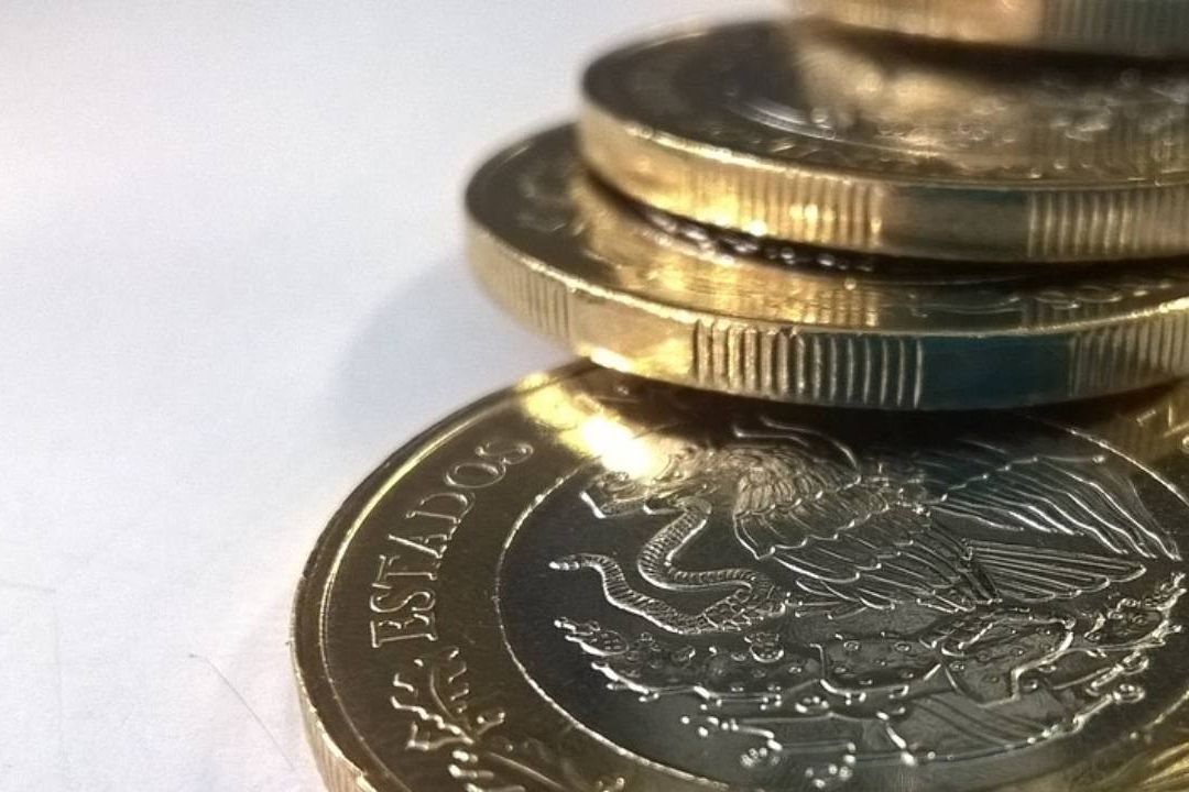 Precio del Dólar Hoy 9 de Agosto 2023 en México: Pausa de Ganancias para el Peso