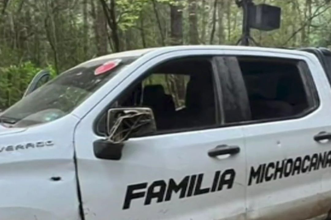 Familia Michoacana Asesina a 'Chano' Arreola y Asedia a Petatlán