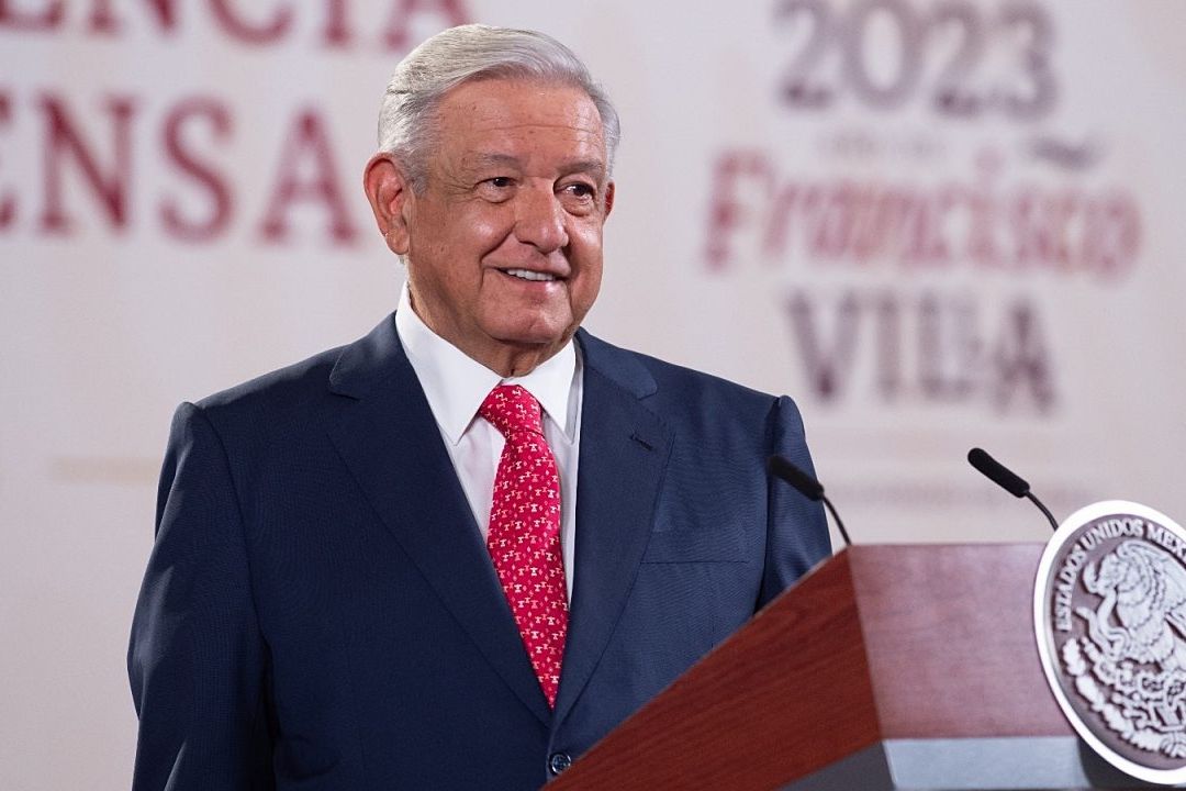 AMLO cuestiona si las expresiones en su contra no son una violencia de género