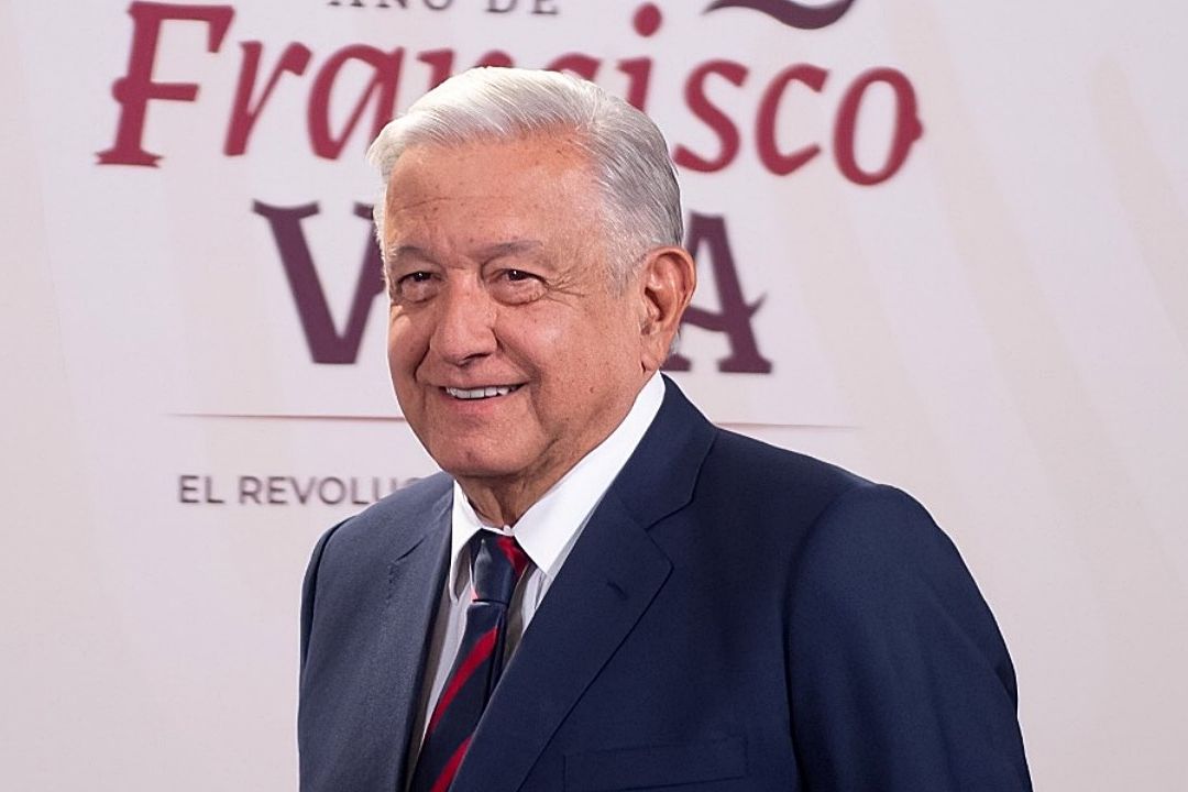 El presidente Andrés Manuel López Obrador presenta su mañanera desde Palacio Nacional