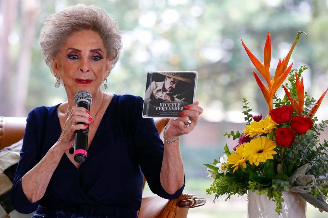 Lanzan Disco Póstumo de Vicente Fernández con 20 Canciones