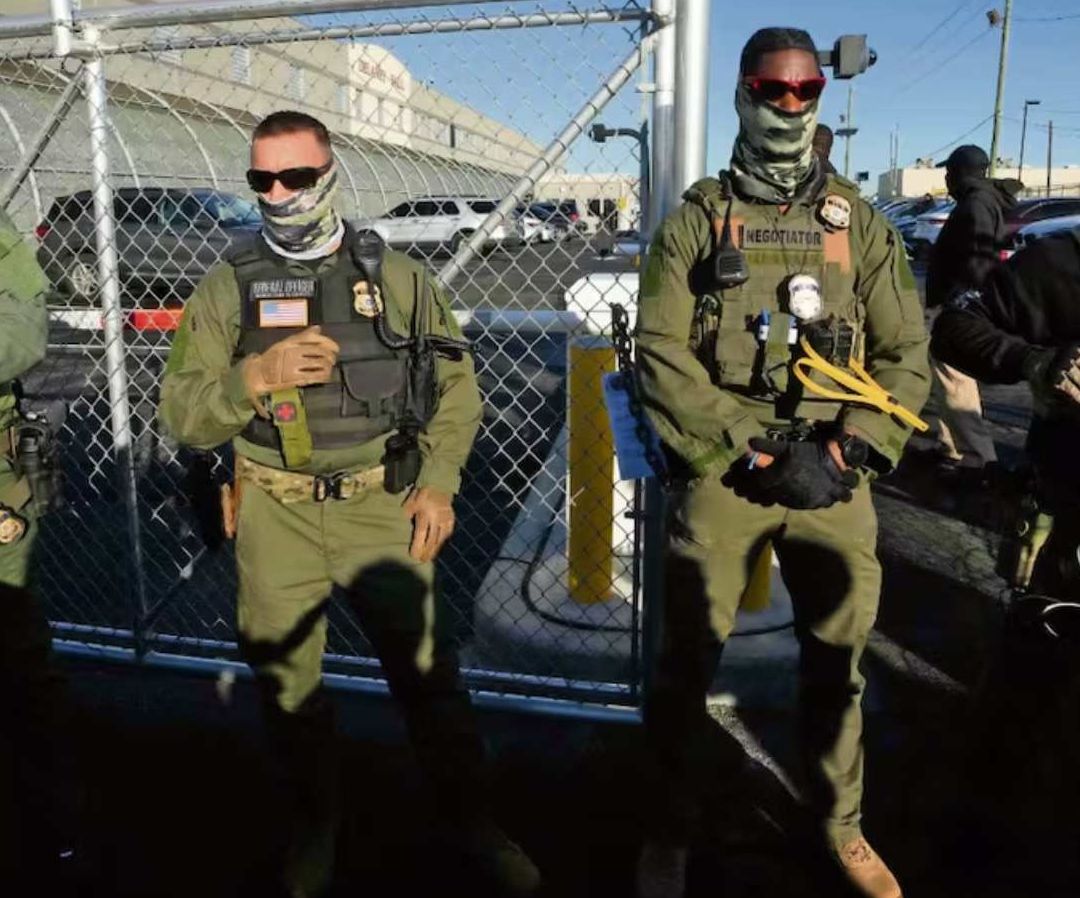 Juez Federal Frena Detenciones de ICE en Oregón. Foto: AFP
