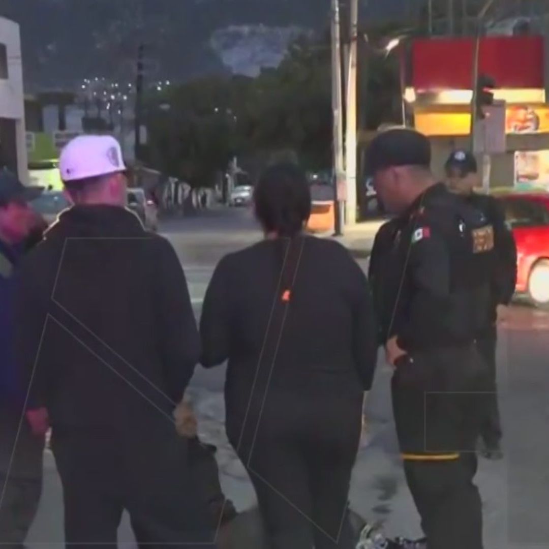 Policías con ladrón