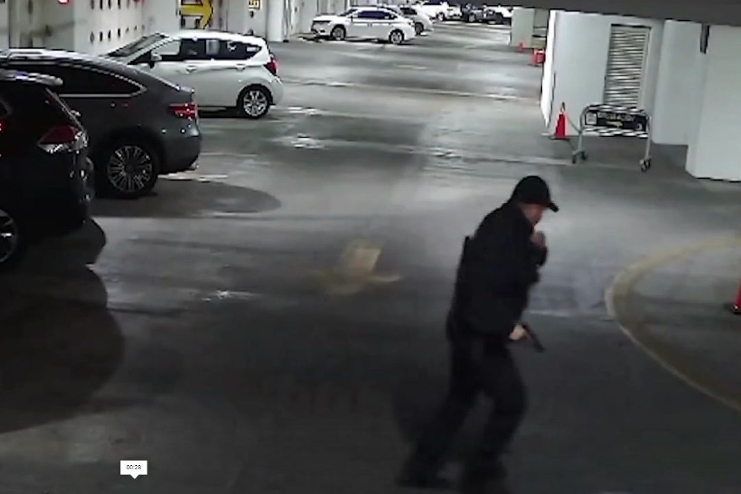 "Policías se Metieron al Estacionamiento a  Ejecutarlos": Abogado de Heridos en Terminal 2 AICM