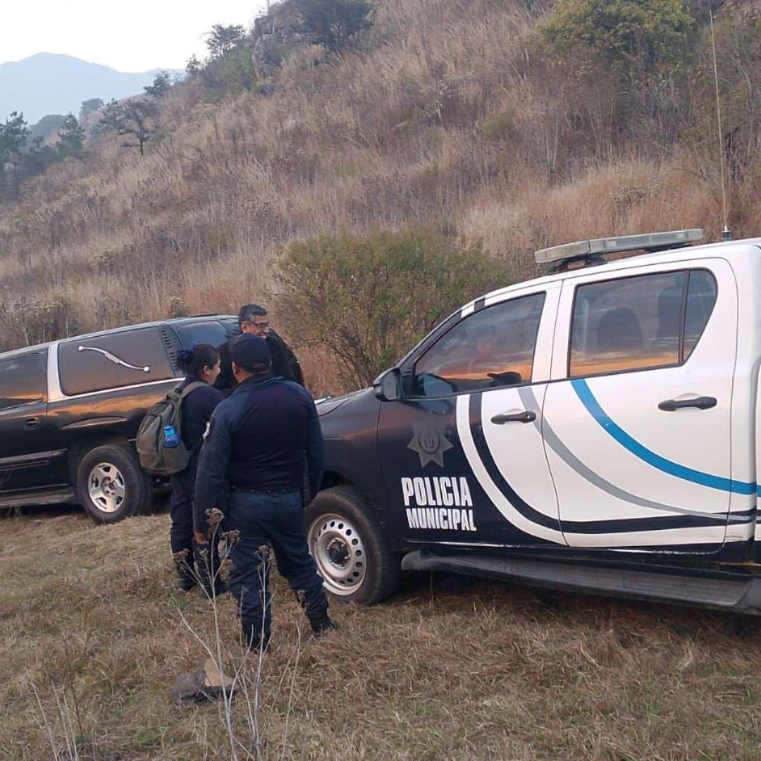 Movilización policíaca y carroza en lugar de hallazgo de restos humanos en Maltrata, Veracruz.