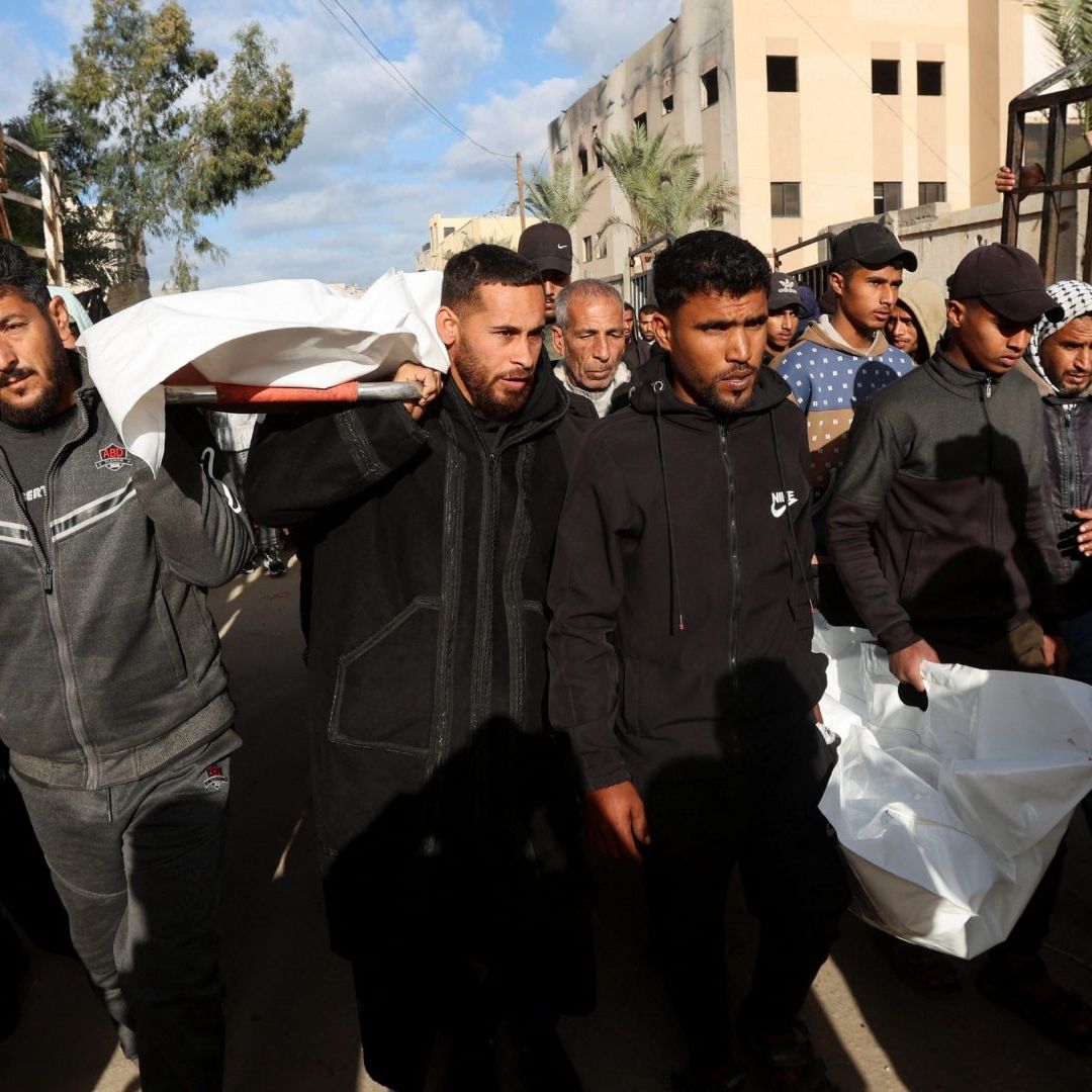 Bombardeos de Israel en Gaza Dejan al Menos 18 Muertos.
