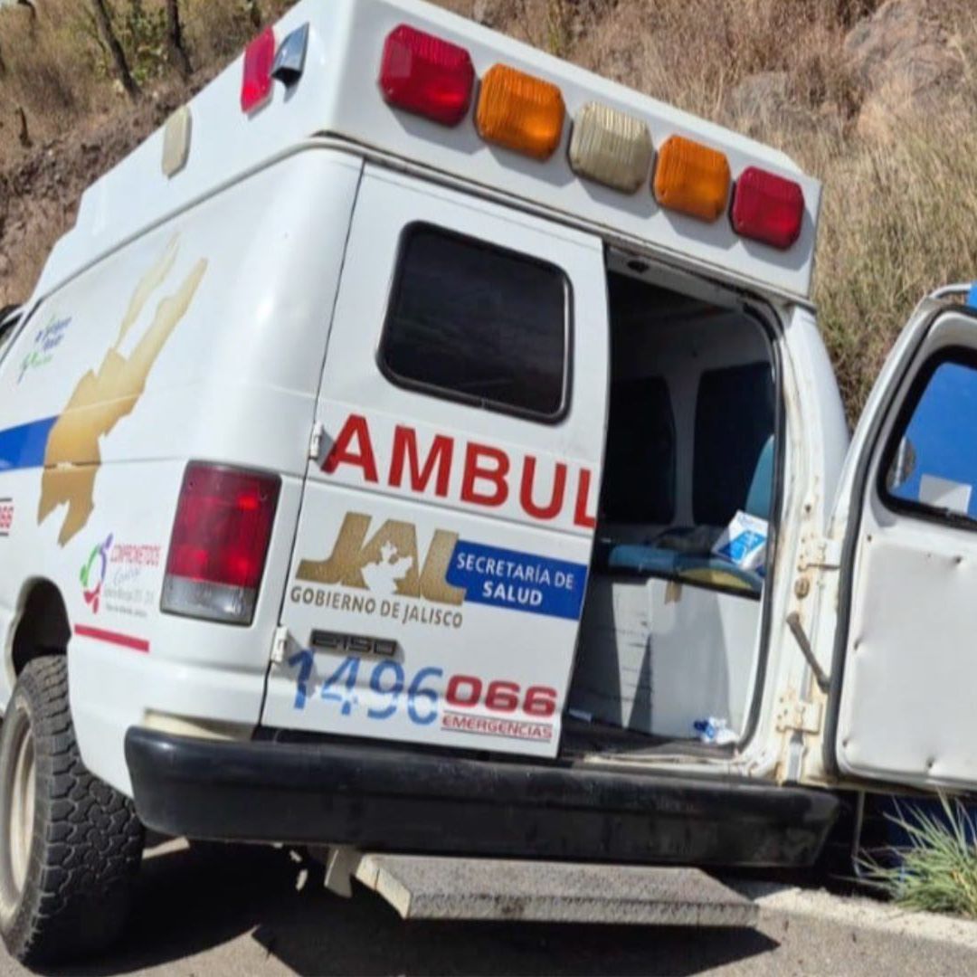 Accidente Ambulancia Carretera Ameca Mascota Deja 5 Lesionados y 1 Muerto