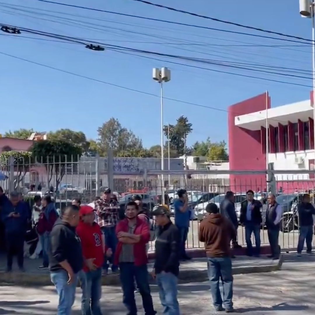 Manifestación Transportistas Transporte Público Puebla Colapsan Paradas Secretaria de Movilidad
