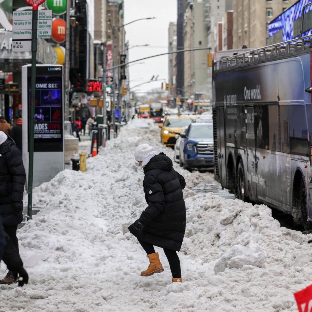 Suman 13 Muertos por Hipotermia en Nueva York tras Emergencia de Frío en EUA