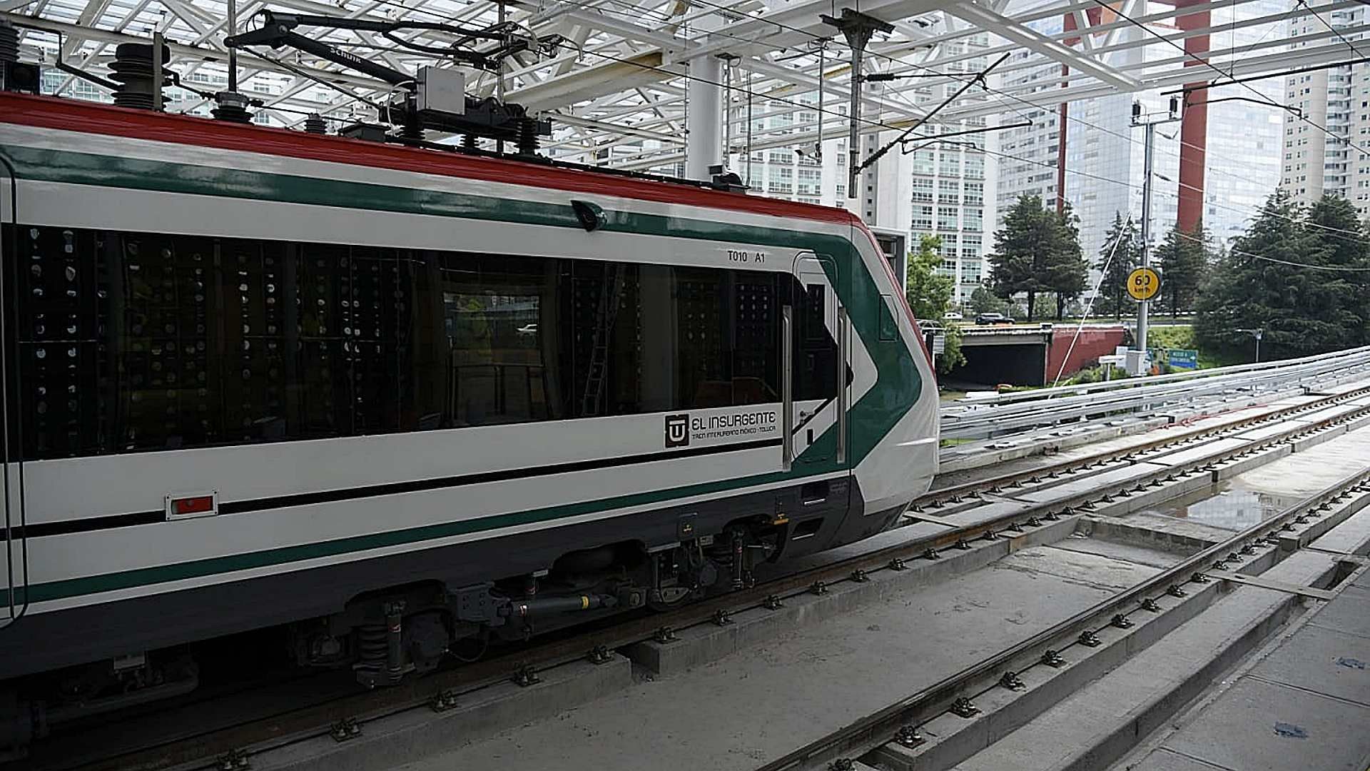 El Tren Interurbano México-Toluca va de Zinacantepec, Edomex, al Metro Observatorio, en CDMX. Foto: SICT