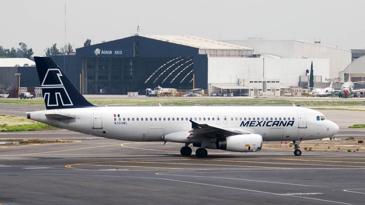 Trabajadores de Mexicana de Aviación están recibiendo entre 40 mil y 250 mil pesos por venta de la marca