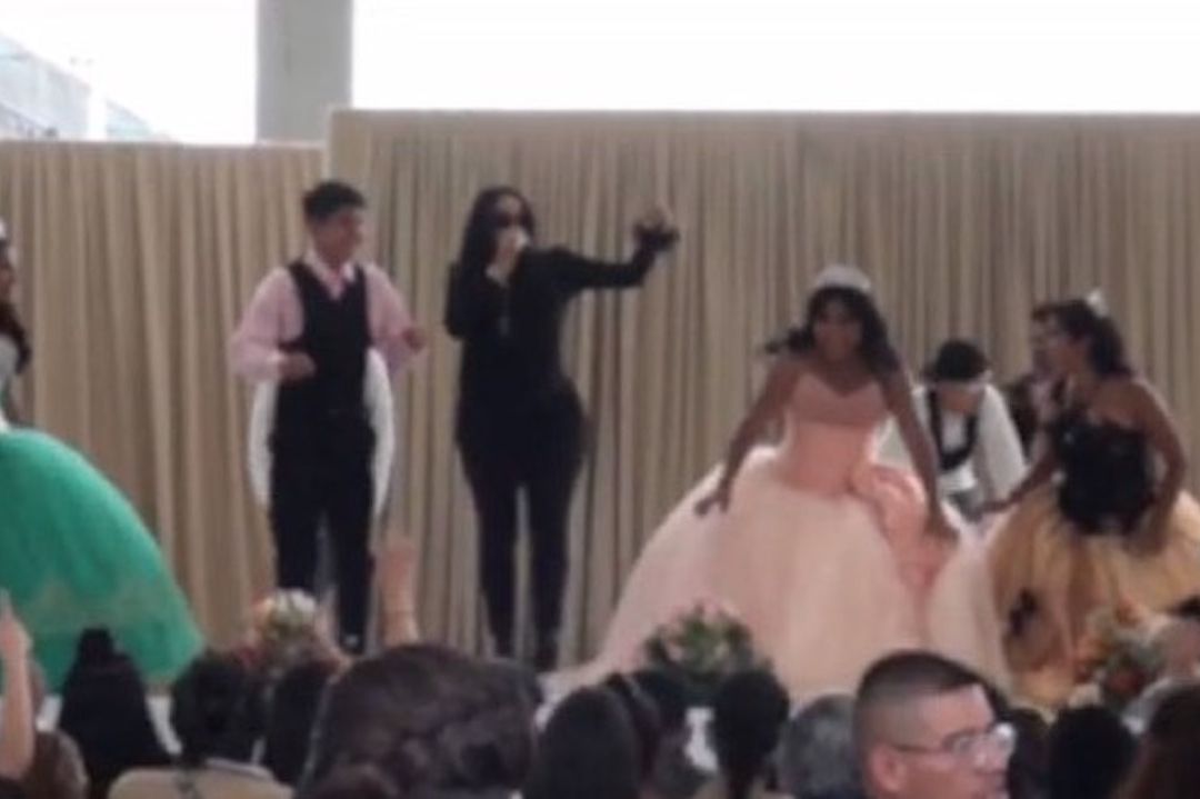 Bellakath convivió con quinceañeras en Santa Martha Acatitla